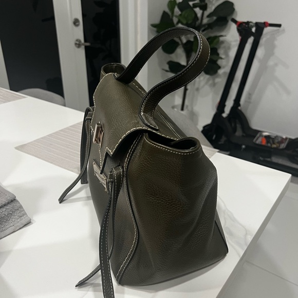 Valentino army green handle- crossbody strap certificate of quality included - Picture 5 of 9